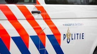 Avondwinkel overvallen, politie zoekt getuigen