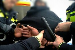 19 aanhoudingen voor vuurwerk en brandjes
