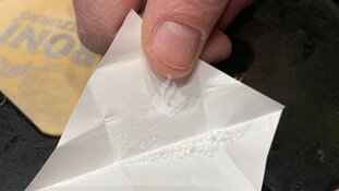 Harddrugs aangetroffen na inval café