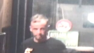 Diefstal uit horecagelegenheid Den Haag, getuigen gezocht