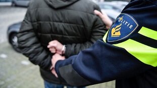 Auto-inbreker aangehouden dankzij buurtbewoner