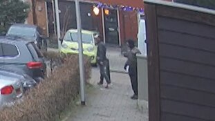 Getuigen gezocht brandstichting Veendijk Den Haag