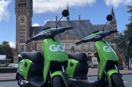 Elektrische deelscooters van GO Sharing rijden nu ook in Den Haag