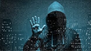 Vier aanhoudingen na grootschalig onderzoek online oplichting