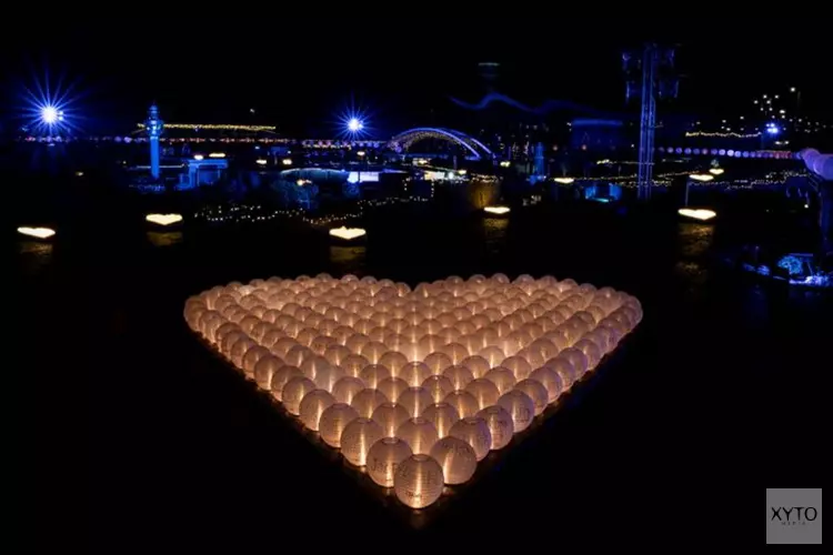 KWF verlicht Madurodam met duizenden lampionnen tijdens Nederland geeft licht
