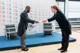 2021: Koning ontvangt geloofsbrieven per video