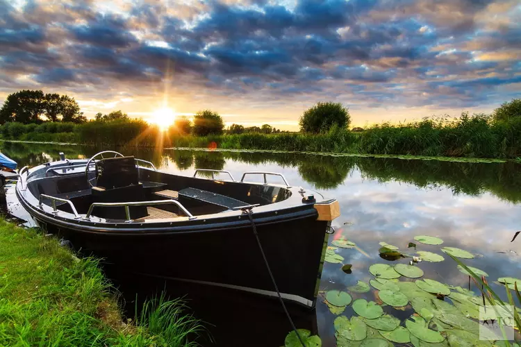 Veilig leren varen biedt clinics aan voor veiligheid op het water