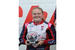 Summer Webb pakt tweede plaats bij NK Karten in Assen:  "Echt heel blij mee"