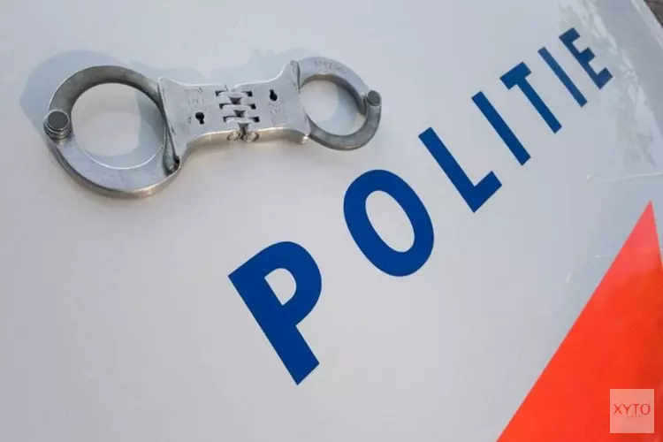 13 gezochte veroordeelden aangehouden