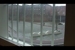 Tijdelijk vrij ging de Hagenaar weer door met phishing