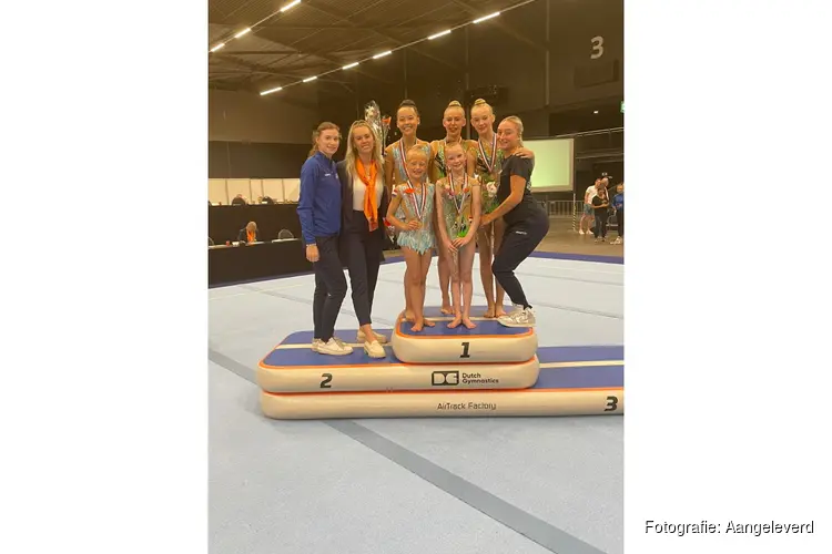 Topsporters Haagse zusjes Luna en Gaia, beiden Nederlands kampioen acrobatische gymnastiek.