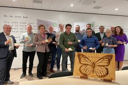 Start van verbeteren en verduurzamen Haags hofje aan de Zoutkeetsingel