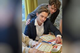 Studenten bezorgen bewoners verzorgingshuis Martha Flora een leuke middag