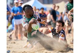 Spectaculair rugby op North Sea Beach Rugby met (oud)-topspelers  David Weersma en Zeno Kieft.