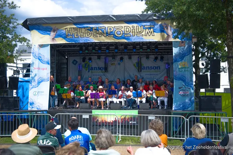 Vier dagen muziek, straattheater, activiteiten en veel gezelligheid op het Zeeheldenfestival 9 t/m 12 juli 2025