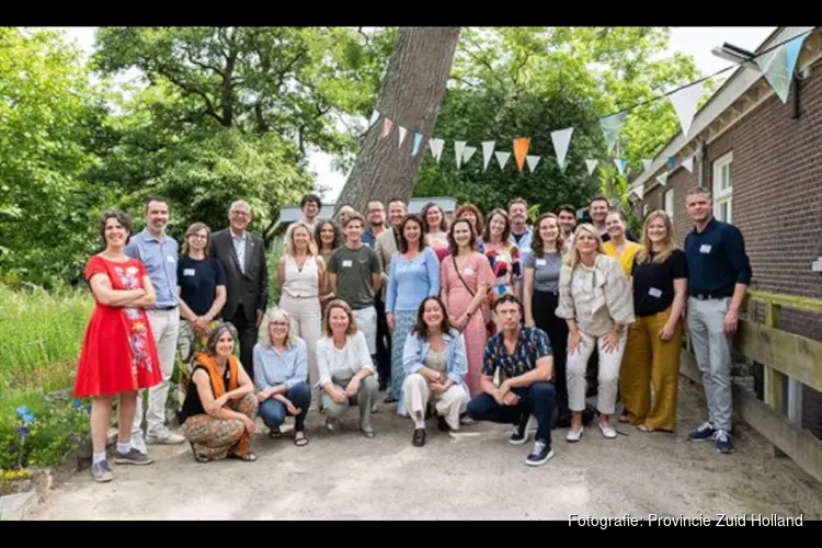 Samen met gemeenten op weg naar groene, gezonde schoolpleinen