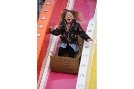 Kids Kermis XXL aan de Leyweg in Den Haag