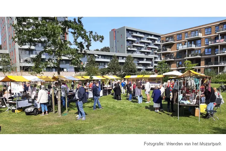 Kunstmarkt Mozartpark, kijken, beleven en gezelligheid