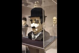 Kunstenaar Dirk Denoyelle organiseert bouwwedstrijd bij LEGO® tentoonstelling Bricks of Wonder®