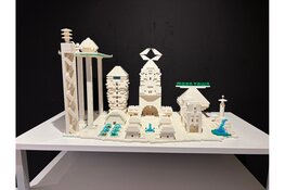 Dirk Denoyelle jureert LEGO® bouwwedstrijd bij de Bondgenoten Winnende bouwwerk vanaf nu te zien – exclusief bij Bricks of Wonder®
