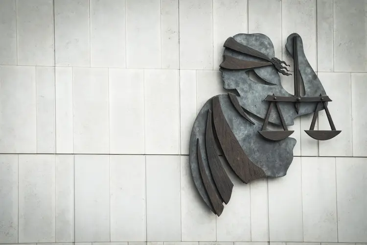 Deels voorwaardelijke jeugddetentie na bedreiging met terroristisch misdrijf in Tweede Kamer