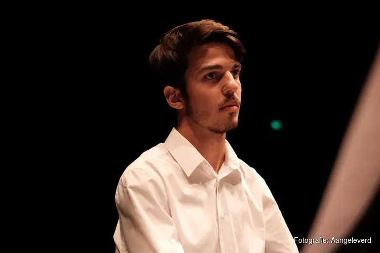 Pianist Martim Cabete De Almeida brengt betoverend concert in St. Jozefkapel Den Haag