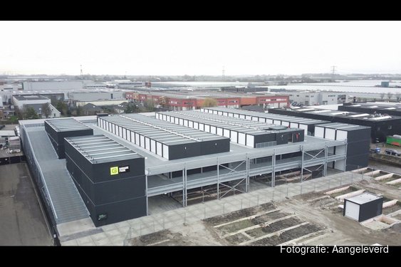 GaragePark opent grootste garageboxlocatie van Europa in Wateringen, Den Haag