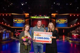 Mark uit Den Haag wint 1 miljoen euro in finale Postcode Loterij Miljoenenjacht