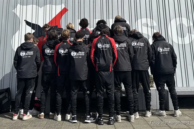 KUSI Trade is de nieuwe sponsor van jeugdvoetbalclub HBS Craeyenhout in Den Haag