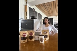 KUSI Trade is de nieuwe sponsor van jeugdvoetbalclub HBS Craeyenhout in Den Haag