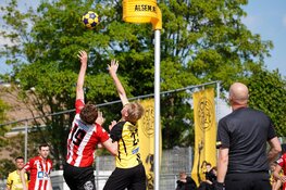 Die Haghe pakt verdiende zege tegen DeetosSnel (17-15)