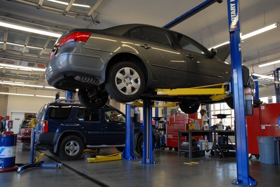 Autogarage in Den Haag