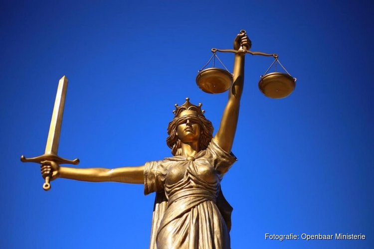 Laatste verdachte rellen Scheveningen voor de rechter