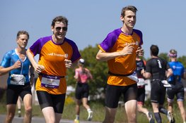 TRI ROTTERDAM krijgt oranje tint voor KiKa