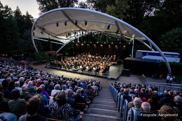Een avond vol muzikale romantiek bij het Zuiderparkzomerconcert