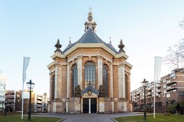 Gemeente Den Haag beëindigt beveiliging rond de Nieuwe Kerk
