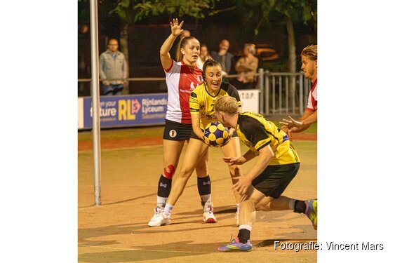 Kanaries klimmen naar plek twee in de Ereklasse 3 na winst op TOP Sassenheim